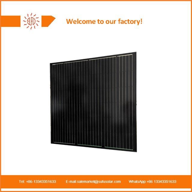 Solcellepaneler alle svarte