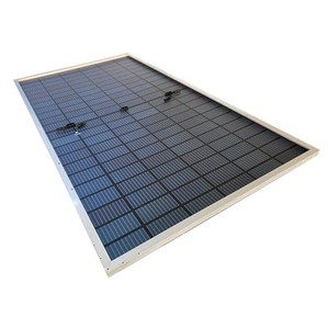 670 watt rutenett solcellepanel